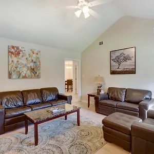 https://pooler-travelers-retreat-ii-entire-house.top-hotels-in-savannah.com